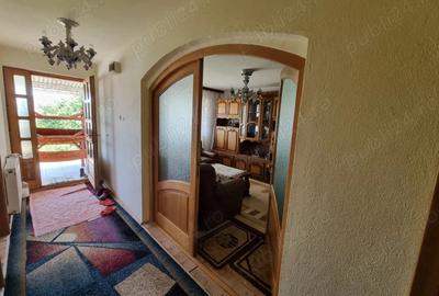 Casă cu 8 camere în Central - 9