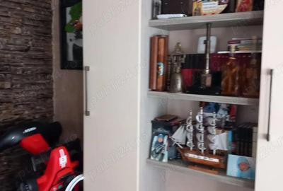 Apartament de vanzare - 4