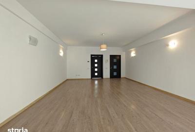 Apartament cu 3 camere în Central - 3