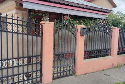 Casă cu 3 camere în Râmnicu Sărat - 1