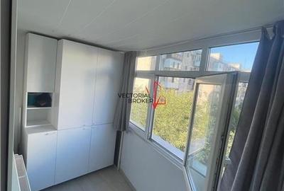 2 camere decomandate, et.7, renovat, mobilat, Basarabia- Costin Georgian - 10