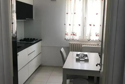 Apartament cu 3 camere semidecomandat, mobilat în 1 Decembrie 1918 - 9