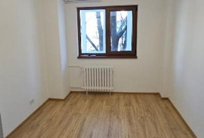 Apartament cu 3 camere semidecomandat în Tei - 6