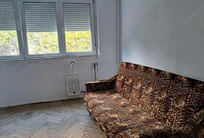 Apartament 2 camere de vanzare , M15 , Oituz , et. 1 , 39.900 euro neg - 2