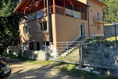 Casă cu 4 camere în Muntele Băișorii - 3
