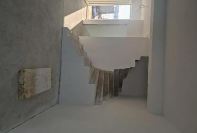 Casă cu 7 camere în Giroc - 3