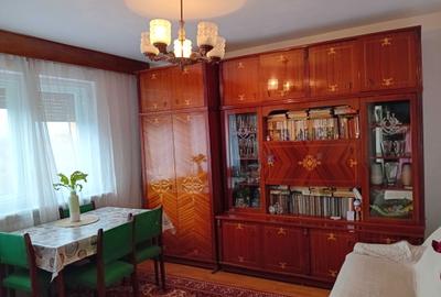 Apartament cu 3 camere decomandat în Central - 2