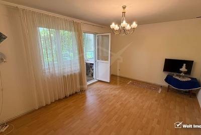 Apartament 3 camere, decomandat si luminos, panorama frumoasa !