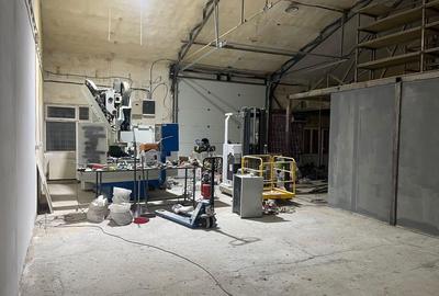 Spațiu comercial, de 328 mp, în Militari - 2