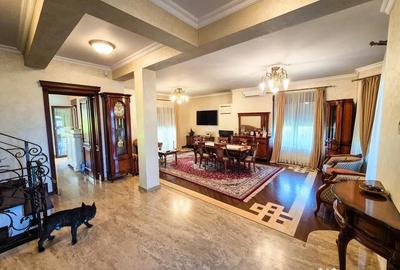 Casă cu 5 camere cu Teren 1000 Mp în Găvana - 2