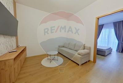 Apartament 3 camere, 2 balcoane, prima inchiriere, Agricultorilor 1 - 4