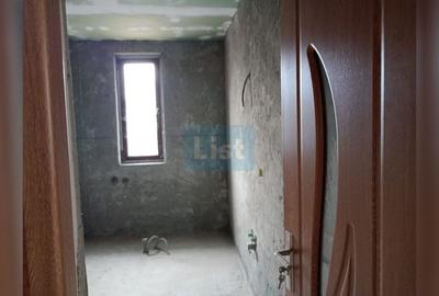 Casă cu 4 camere cu Teren 700 Mp în Șendreni - 6