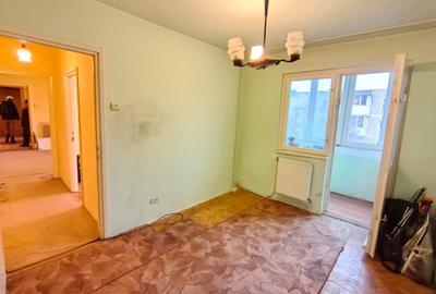 Apartament cu 3 camere - etaj 3-intermediar-Piata Doina-Sagului - 2