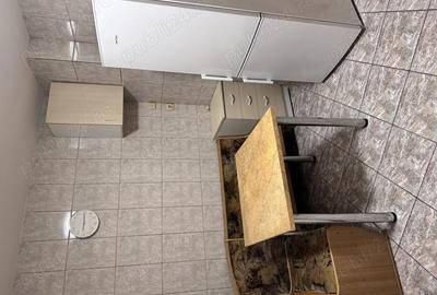 Garsonieră decomandată în 13 Septembrie - 2