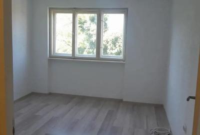 Apartament de vinzare - 4