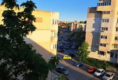 OFERTĂ-NAVODARI ORAȘ- APARTAMENT 3 CAMERE- 74000 EURO- COMISION 0%