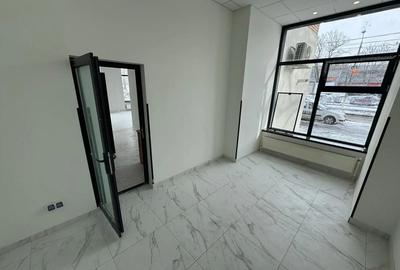 Spațiu comercial, de 104 mp, în Central