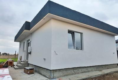 Vindem casa in Navodari zona de vile - 5