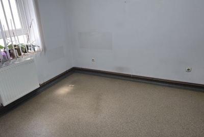 Apartament cu 3 camere în Rădeana - 2