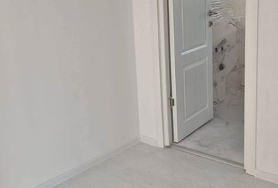 Casă cu 4 camere în Km 5 - 13