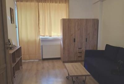 Garsoniera renovata cu centrala proprie – Foisorul de Foc - 1