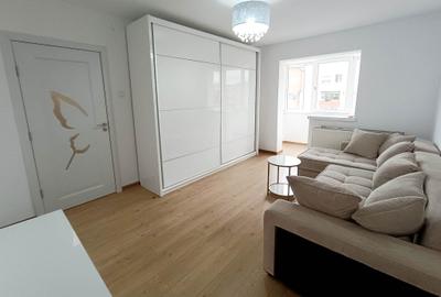 Apartament 2 camere- Centrul Civic Brasov- complet renovat - 1