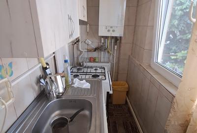 Apartament 3 camere Zona Jandarmerie - Strada Plevnei - etaj 3/3  - 65 mp - 11