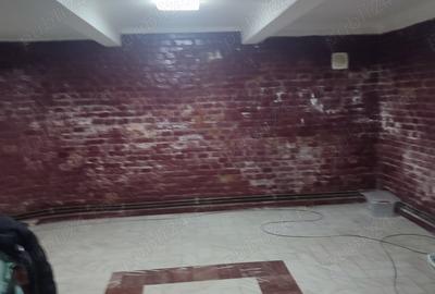Spațiu comercial, de 180 mp, în Central - 5