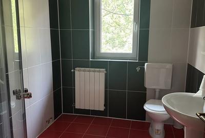 Casă cu 7 camere decomandat cu Teren 1000 Mp în Bănești - 3