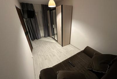 Apartament doua camere, 43mp, cartier Craiovita Noua, zona Niela Apartament doua camere, 43mp, cartier Craiovita Noua, zona Niela - 3