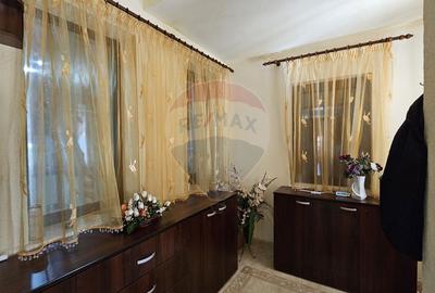 Casă individuală cu 17 camere cu Canalizare în Obcini - 51