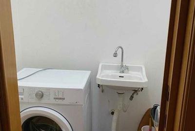 Apartament cu 3 camere semidecomandat în Central - 8
