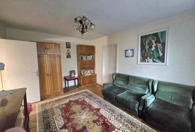 Apartament 3 camere, 67 mp, zona Simplon - 2