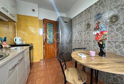 Apartament cu 3 camere decomandat, mobilat în Calea Dumbrăvii - 10