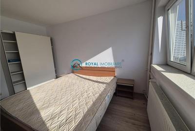 Royal Imobiliare - Vanzare Apartament zona Vest - 7