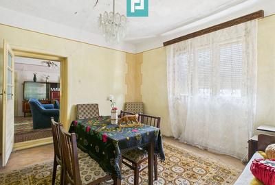 Casă cu 4 camere cu Teren 2171 Mp în Șimand - 9