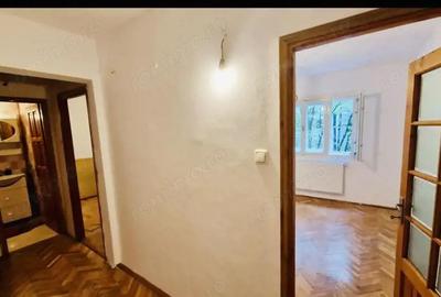 Apartament cu 4 camere decomandat în Aradului - 5