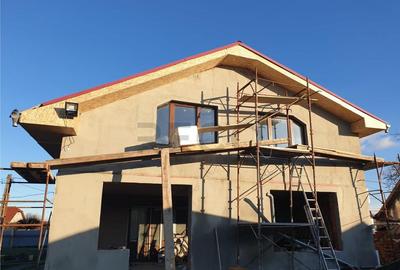 Casă cu 5 camere cu Teren 1480 Mp în Biharia - 2