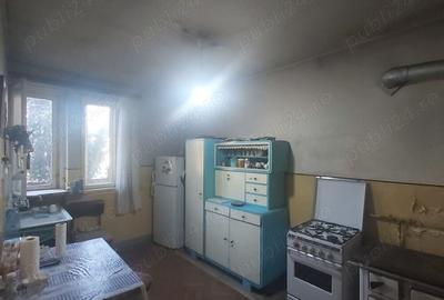 Apartament cu 2 camere decomandat în Central - 2