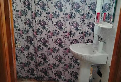 Garsonieră decomandată în Central - 1