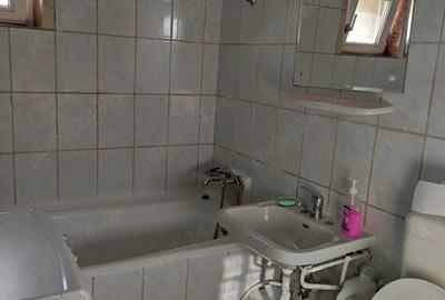 Garsonieră decomandată în Titan - 3