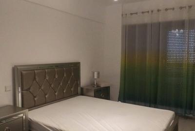 Apartament cu 2 camere decomandat în Apărătorii Patriei - 1