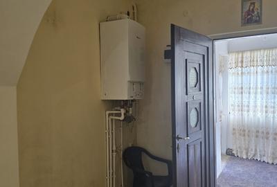 Casa 4 Camere Eroii Revolutiei VI 109 - 5