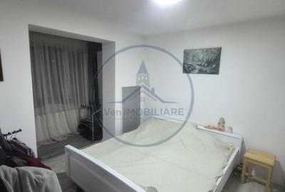 Apartament cu 3 camere decomandat în Teaca - 5