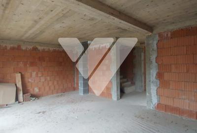 Casa la rosu cu fundatie si structura solida pe 2 niveluri in Cisnadie, - 4