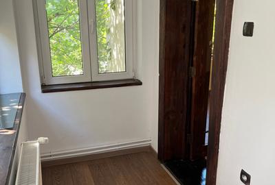 Apartament cu 3 camere semidecomandat în Cotroceni - 14