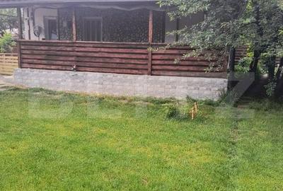Casă cu 3 camere decomandat în Central - 8
