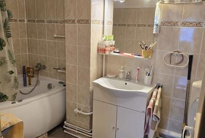 Casă cu 2 camere cu Teren 219 Mp în Burdea - 1