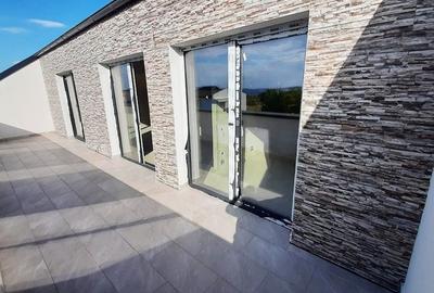 Duplex cu 6 camere cu Canalizare în Europa - 8