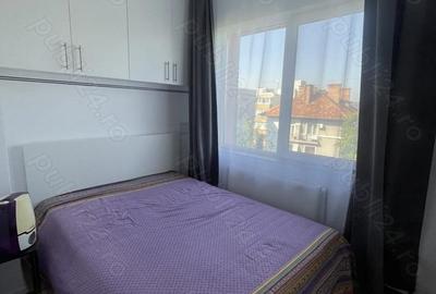 Garsonieră decomandată în Gară